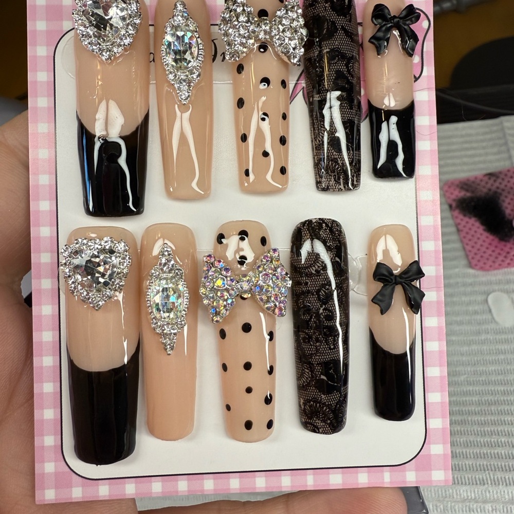 Elegant Black and Nude Press-On Nails with Rhinestones